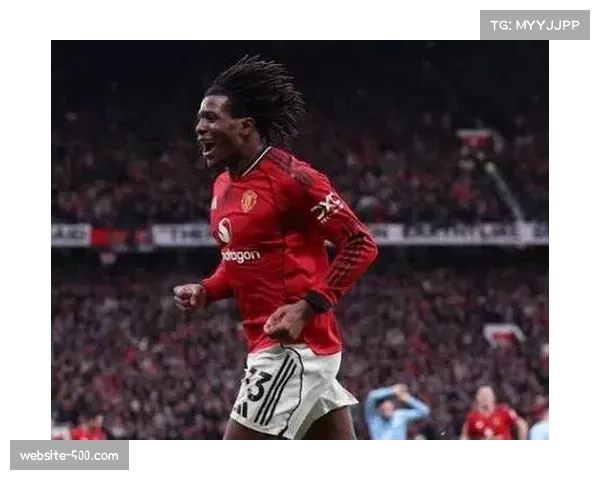 曼联左后卫位置引入内茨 卡里克体系填补关键位置空缺